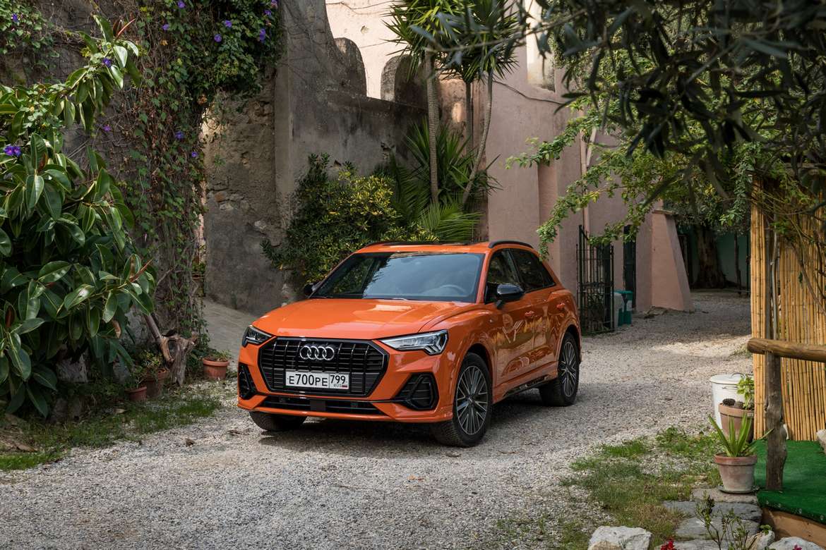 Встречаем новый Audi Q3 35 TFSI: тест-драйв самого доступного кроссовера Ауди