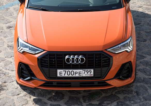 Встречаем новый Audi Q3 35 TFSI: тест-драйв самого доступного кроссовера Ауди