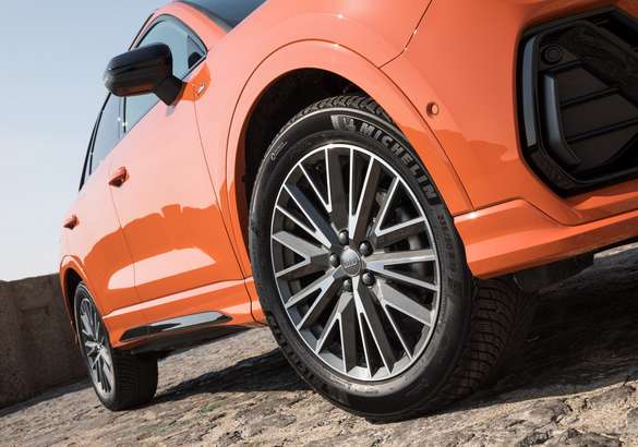 Встречаем новый Audi Q3 35 TFSI: тест-драйв самого доступного кроссовера Ауди