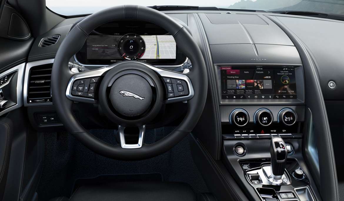 Обновленный Jaguar F-Type получил российский ценник