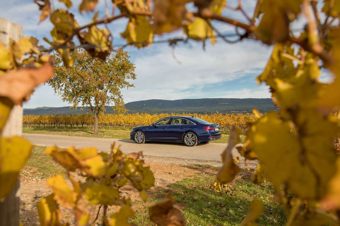 Тест-драйв Audi A6 45 TFSI и Audi A8 60 TFSI: установка на победу