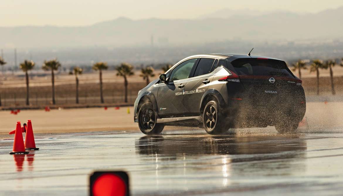 Nissan представил систему полного привода для электромобилей