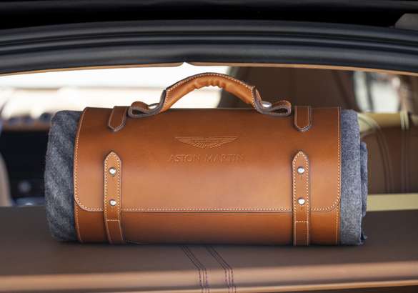 Aston Martin открыл прием заказов на кроссовер DBX в России