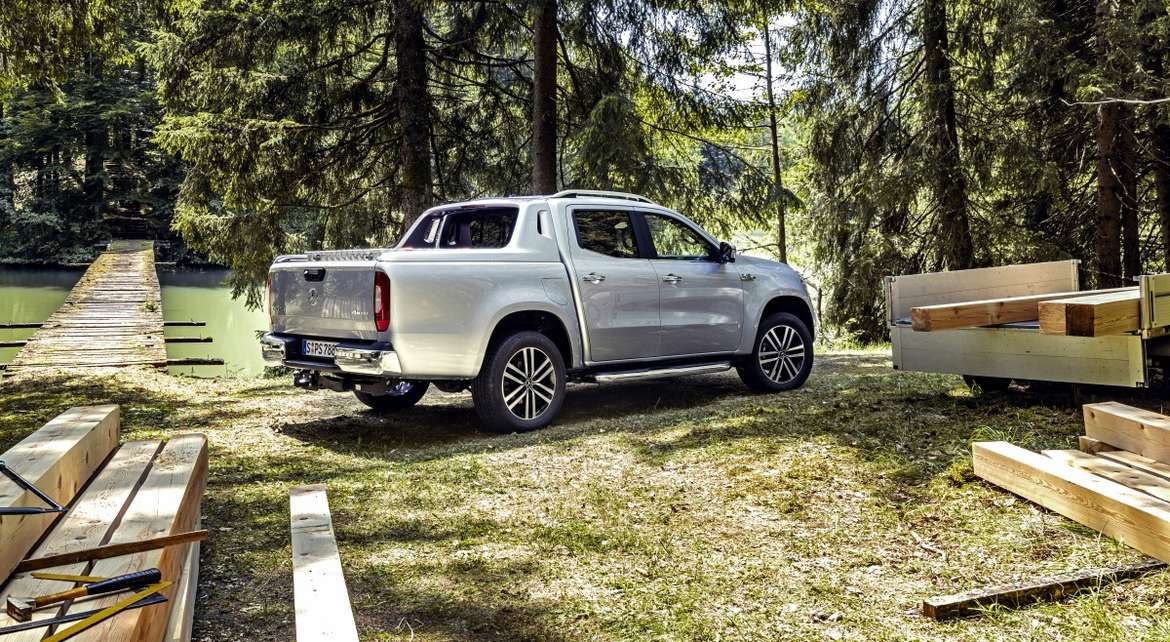 Mercedes снимет с производства пикап X-Class