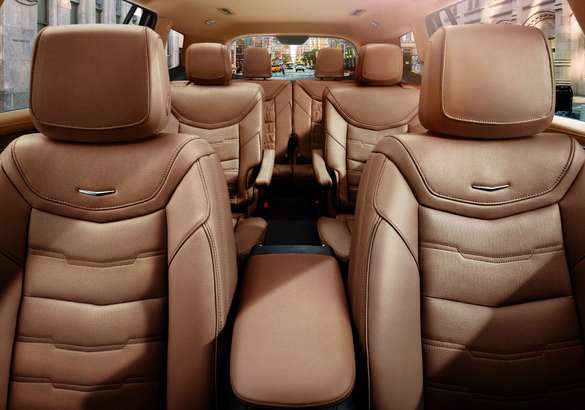 Cadillac открыл прием заказов на кроссовер XT6