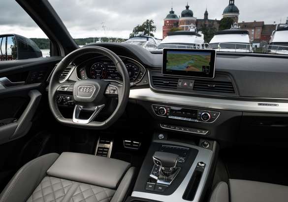 Audi открыл прием заказов на новый дизельный Q5