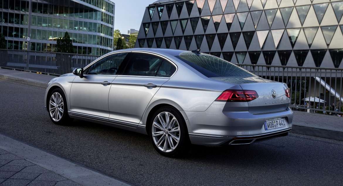 Новый Volkswagen Passat доступен для заказа в России