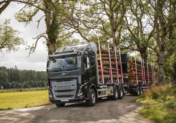 Volvo Trucks представила тяжелые грузовики нового поколения
