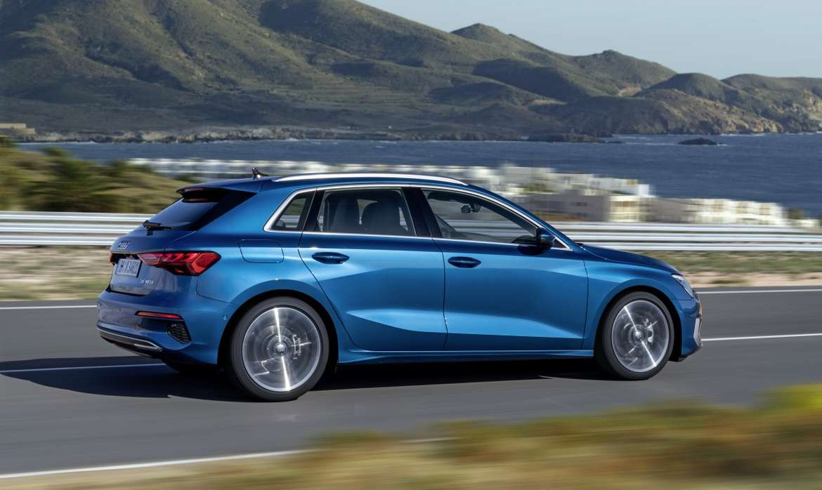 Audi полностью рассекретила новый A3 Sportback