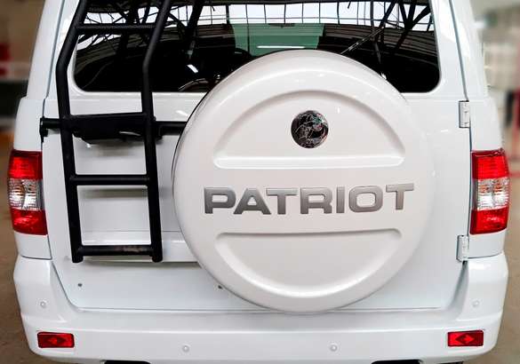 УАЗ «Патриот» в «антарктической» спецверсии поступил в продажу