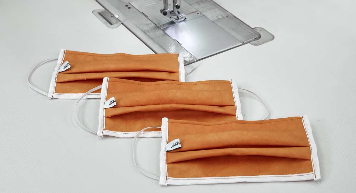 Lamborghini наладила выпуск медицинских защитных средств