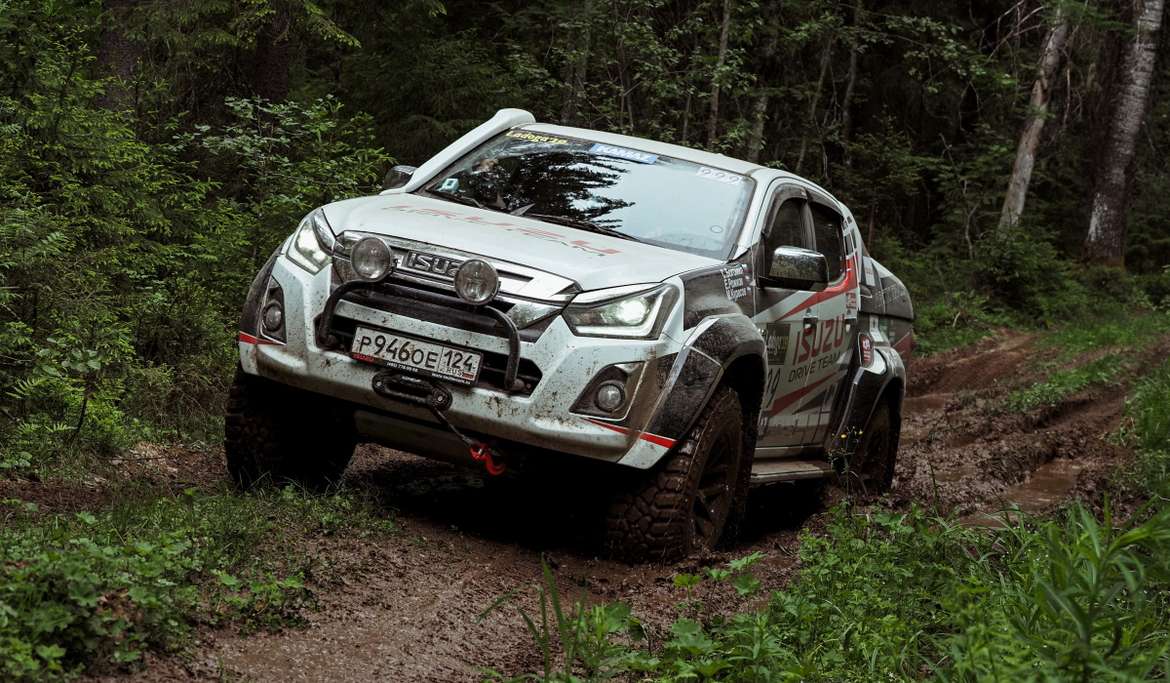 Isuzu D-Max получил внедорожную спецверсию от Arctic Trucks