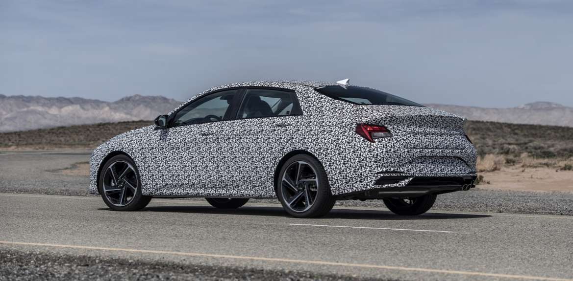 Hyundai готовит к премьере спортивную версию новой Elantra