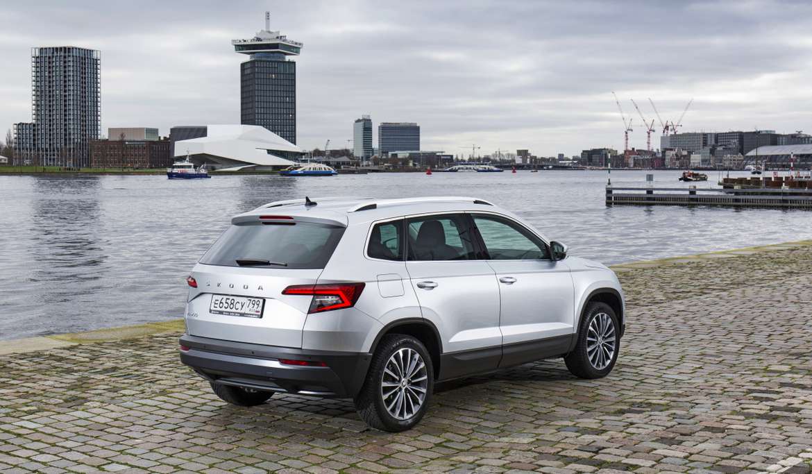 Полноприводный Skoda Karoq стал доступен для заказа в России