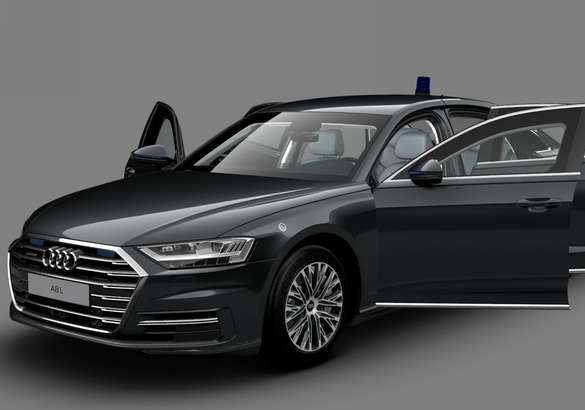 Audi показала бронированный A8