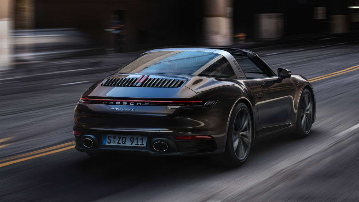 Porsche представил новый 911 Targa