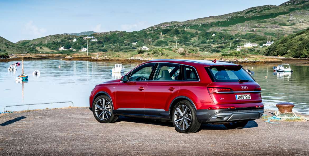 Новый Audi Q7 доехал до России