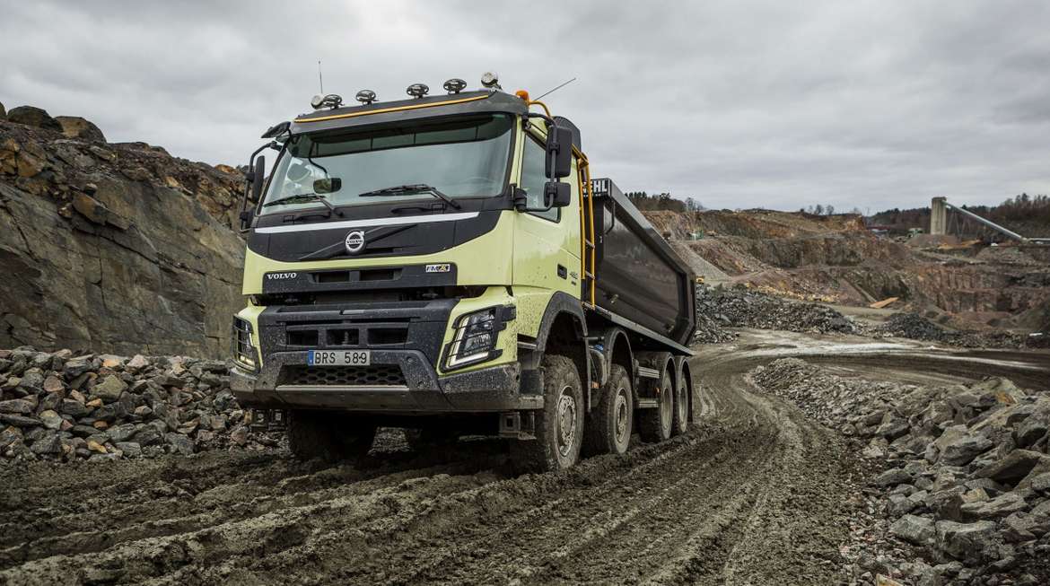 Volvo Trucks отмечает 10-летие модели FMX