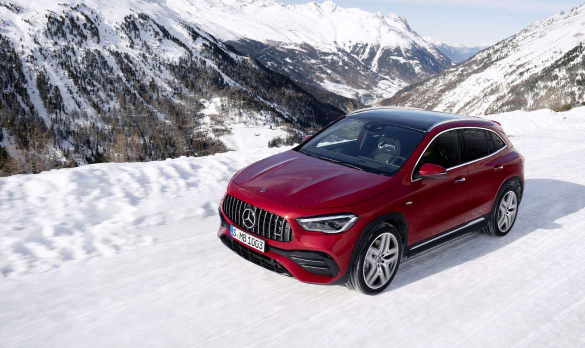 Mercedes начал принимать заказы на AMG-версии нового GLA