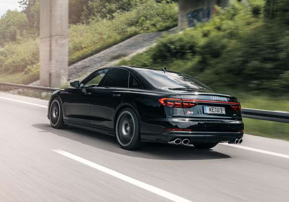 ABT форсировал новый Audi S8
