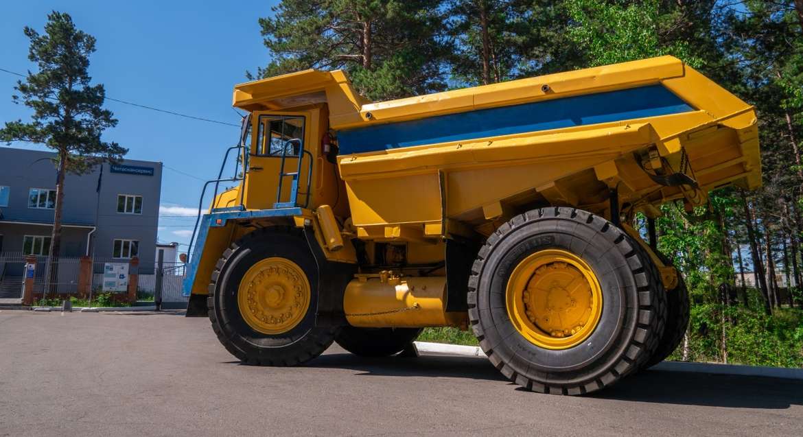 В Забайкалье стартовали испытания восстановленного БелАЗа с двигателем Scania