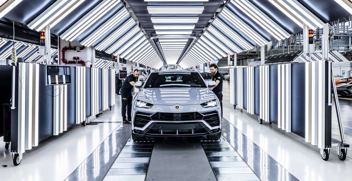 Десятитысячный Lamborghini Urus отправится в Россию