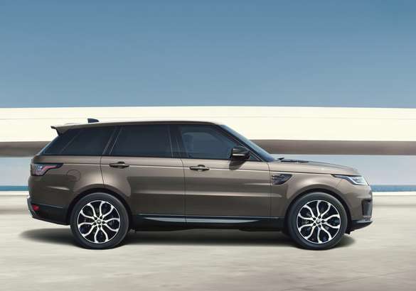 Спецверсии обновленных Range Rover и Range Rover Sport доступны для заказа в России