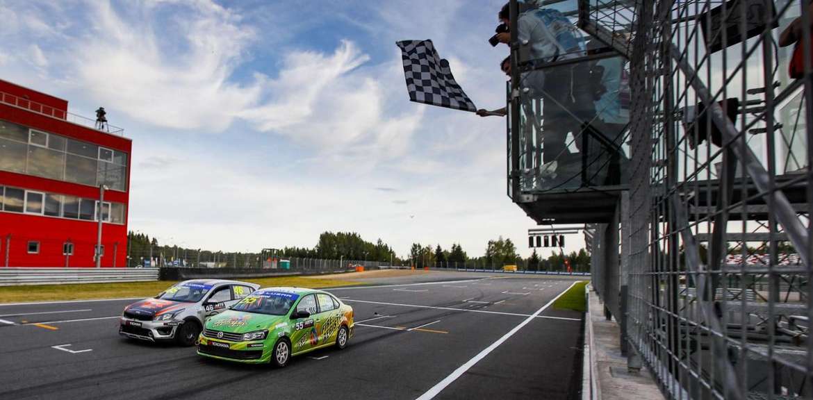 IV этап РСКГ на Moscow Raceway: фотофиниш и победный прорыв ветерана