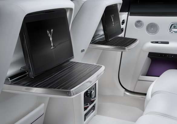 Rolls-Royce показал новый Ghost