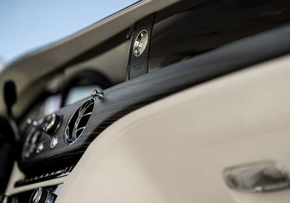 Rolls-Royce показал новый Ghost