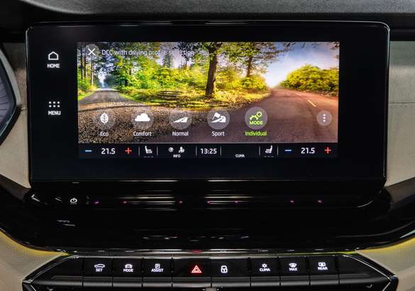 Премьера новой Skoda Octavia: плюс 198 тысяч к цене и структурные изменения в модельной гамме