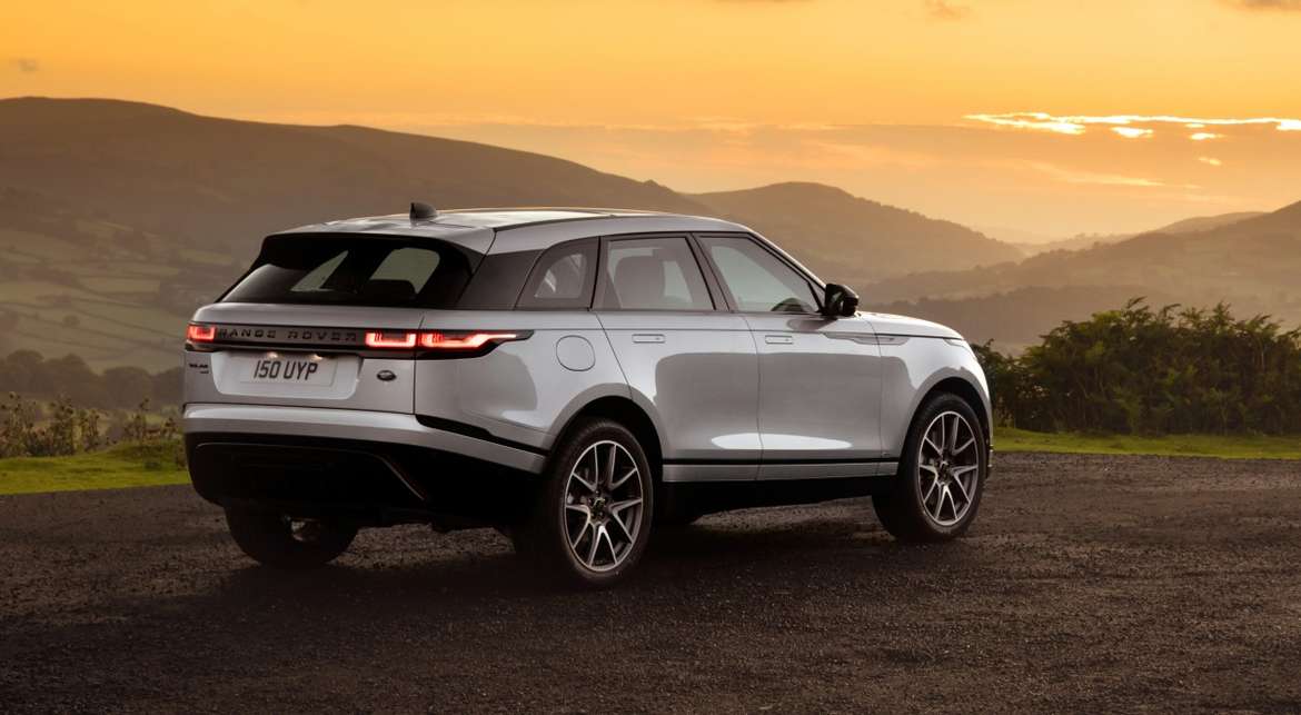 Range Rover Velar получил новые двигатели и функции