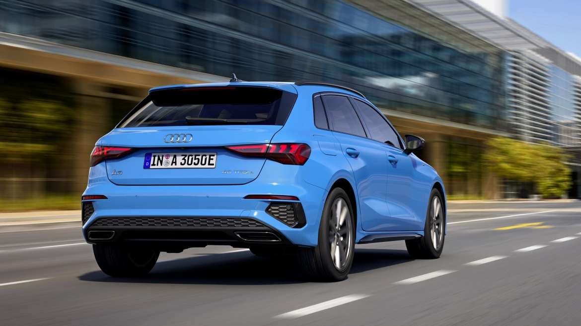 Audi показала гибридный A3 Sportback