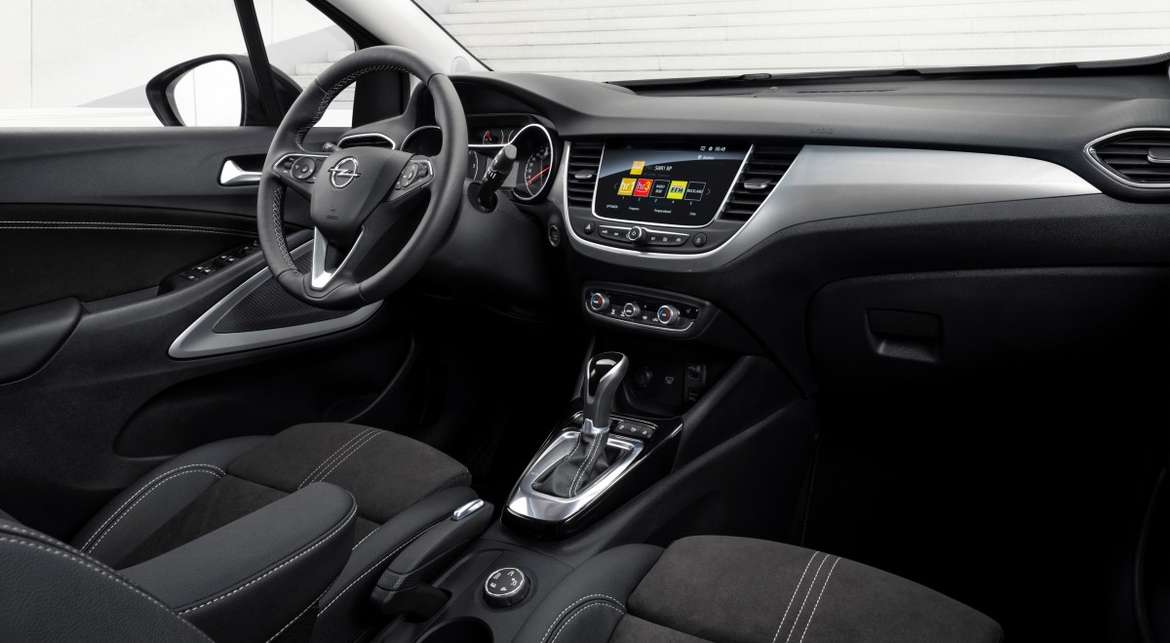 Opel обновил модель Crossland