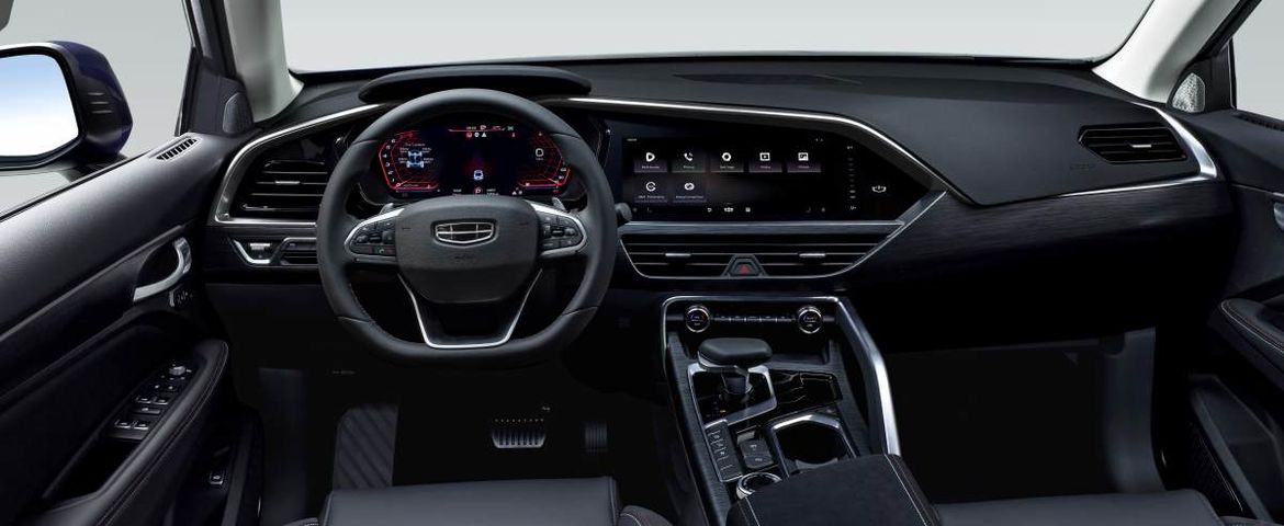 Geely представил в России купе-кроссовер Tugella