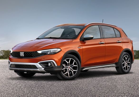 Fiat обновил семейство Tipo