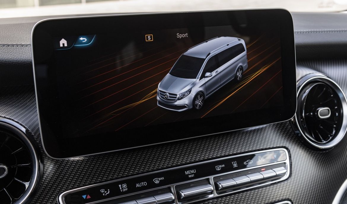 Mercedes V-Class получил пневмоподвеску