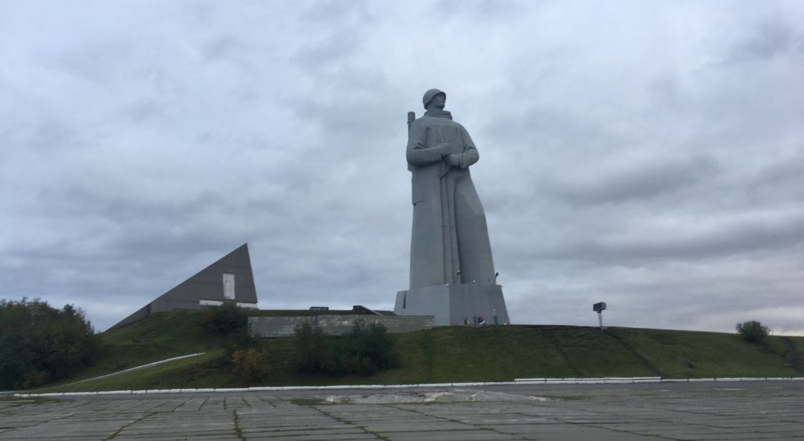 Едем на полуостров Рыбачий: путешествие к самой северной точке европейской части России на Mitsubishi Pajero Sport