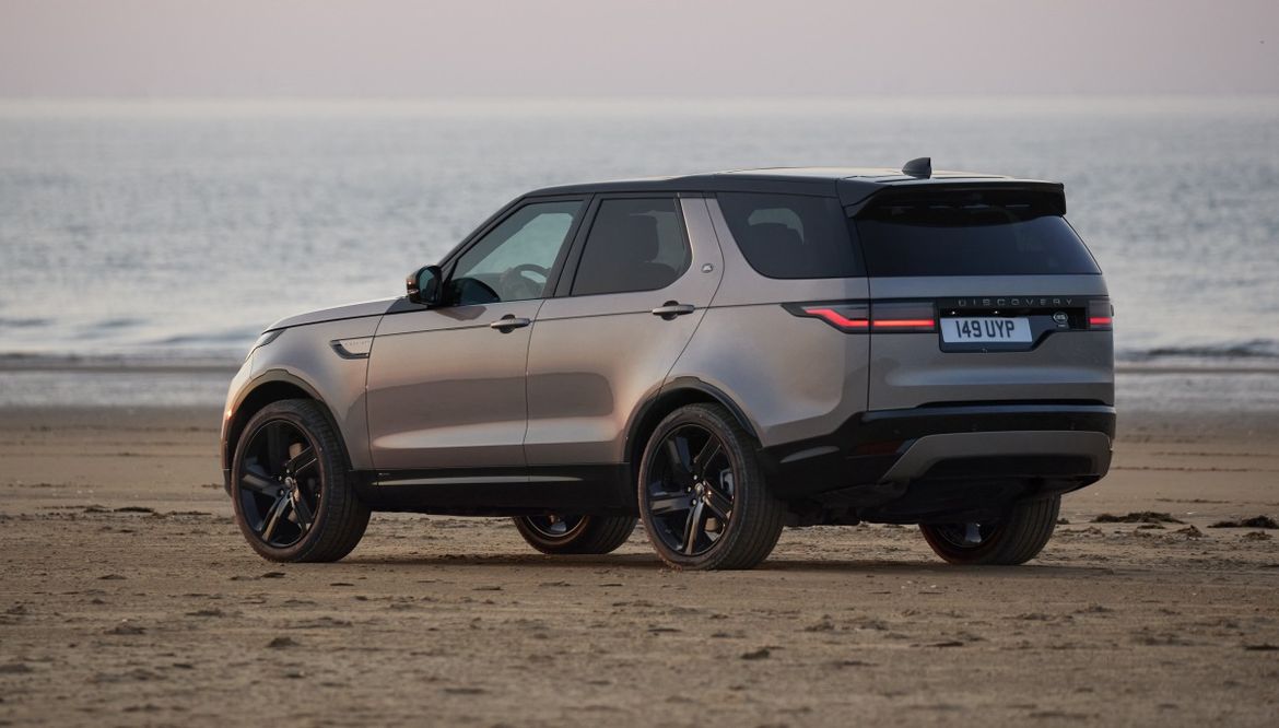 Land Rover показал обновленный Discovery V