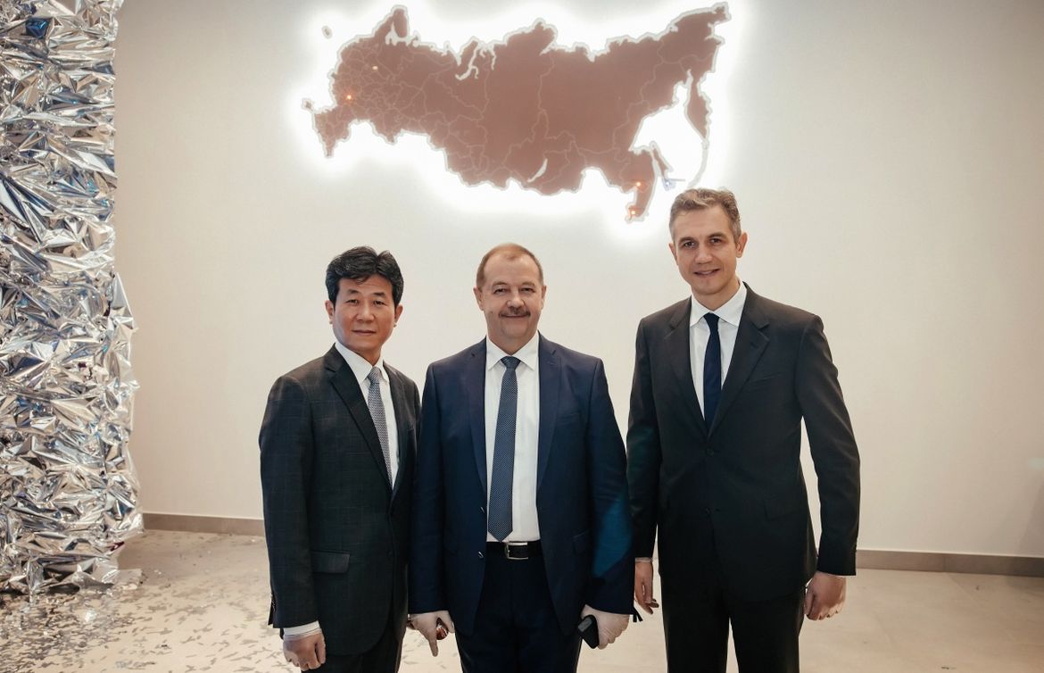 Hyundai открыл дилерский центр на Сахалине
