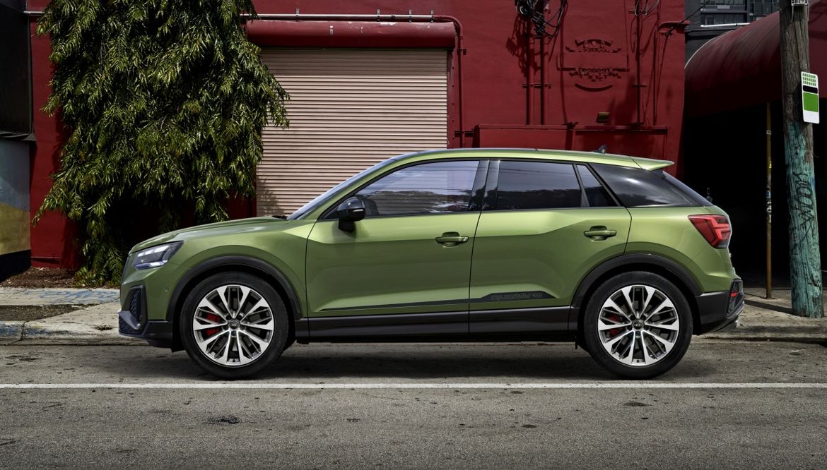 Audi показала обновленный SQ2