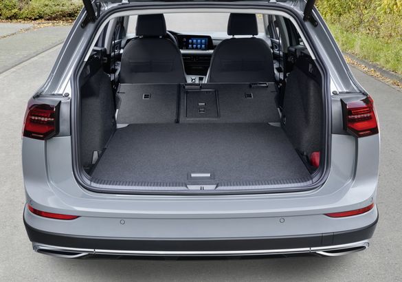 Volkswagen начал принимать заказы на новый Golf Alltrack