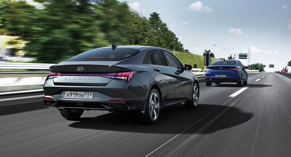 Hyundai «рассекретил» новую Elantra для России