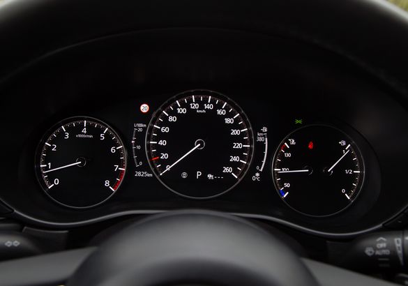 В Москве состоялась российская премьера нового кроссовера Mazda CX-30