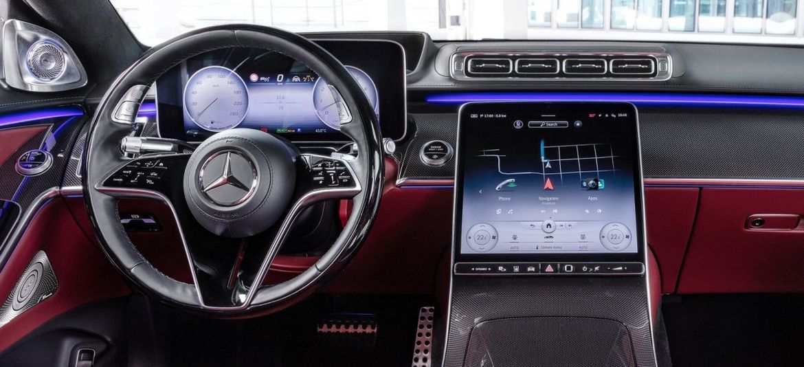 Mercedes-Benz озвучил рублевый ценник нового S-class