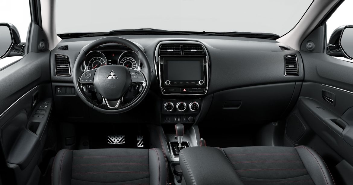 Mitsubishi ASX получил «черную» спецверсию