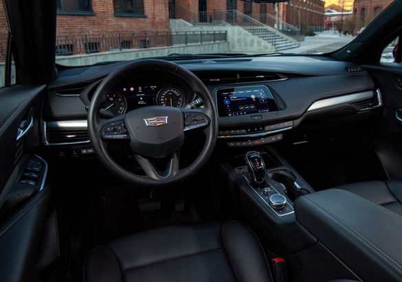 Cadillac XT4 получил российский ценник