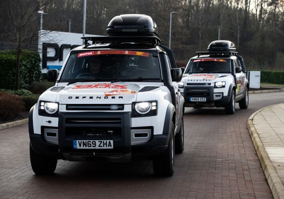 Новый Land Rover Defender выступит на «Дакаре» в роли «технички»