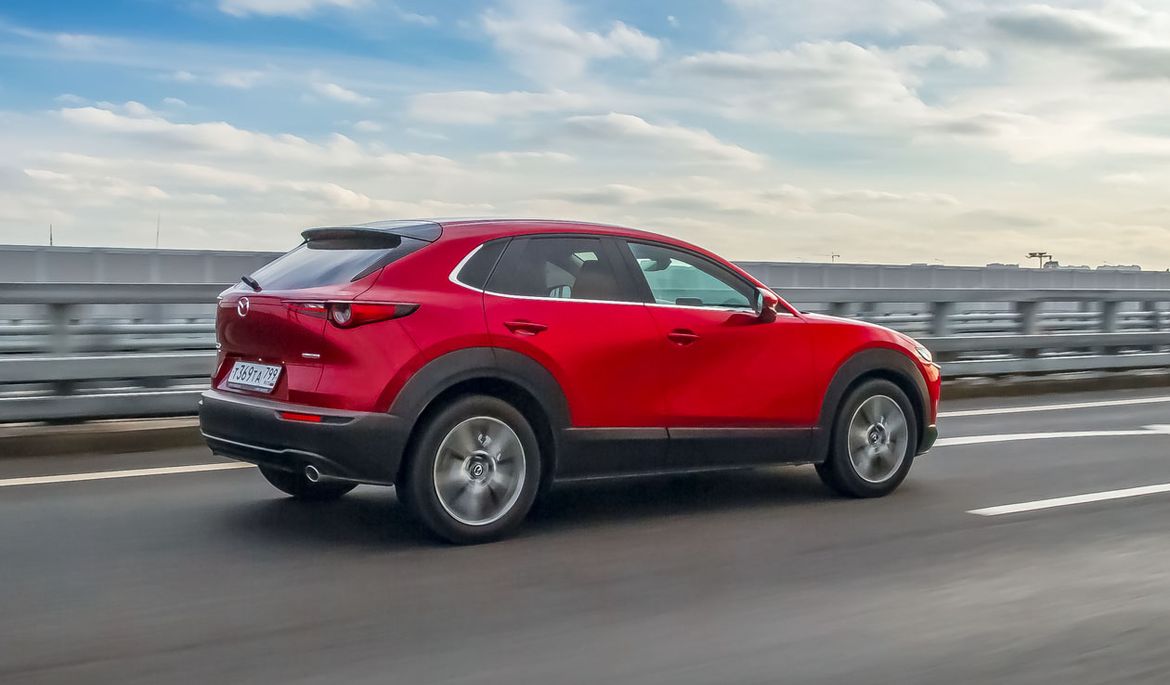 Кроссовер Mazda CX-30 подорожал по пути в Россию