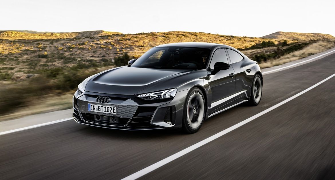 Audi представила новый e-tron GT